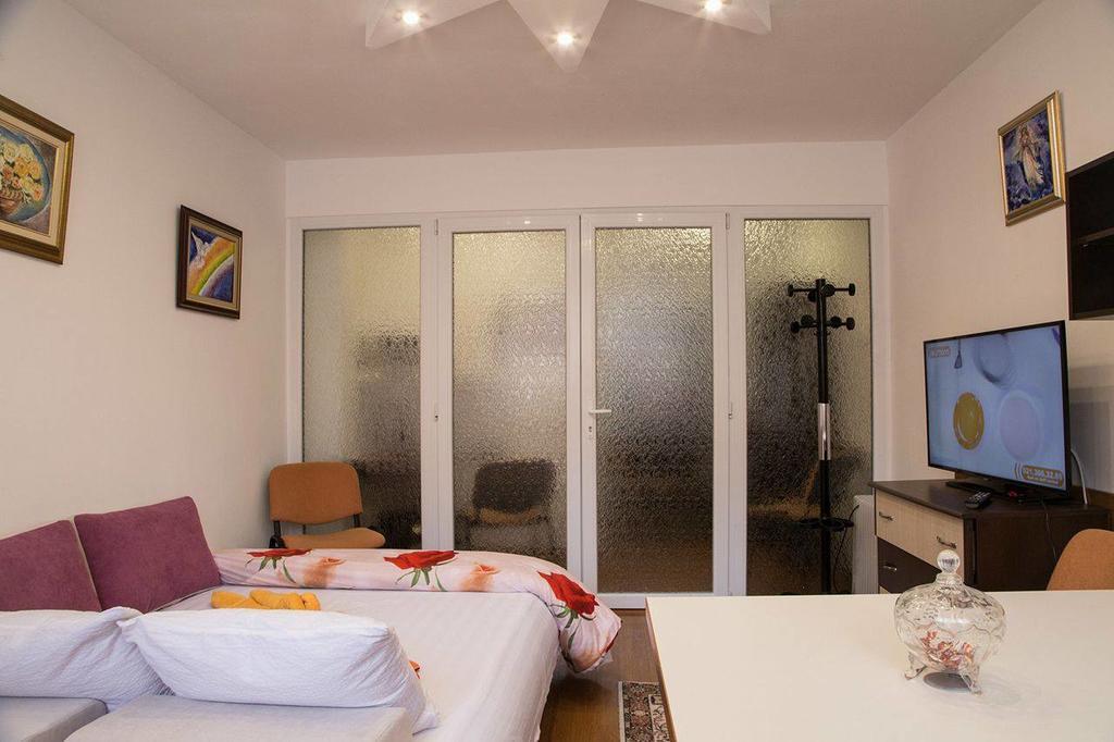 Belle Studio Appartement Galaţi Buitenkant foto