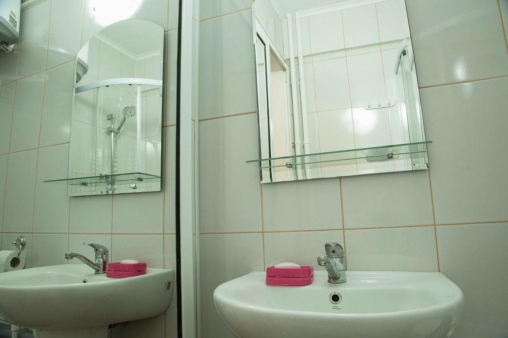 Belle Studio Appartement Galaţi Buitenkant foto
